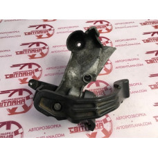 Кронштейн тросів МКПП Expert / Scudo / Jumpy 2.0HDI 2007- 240886